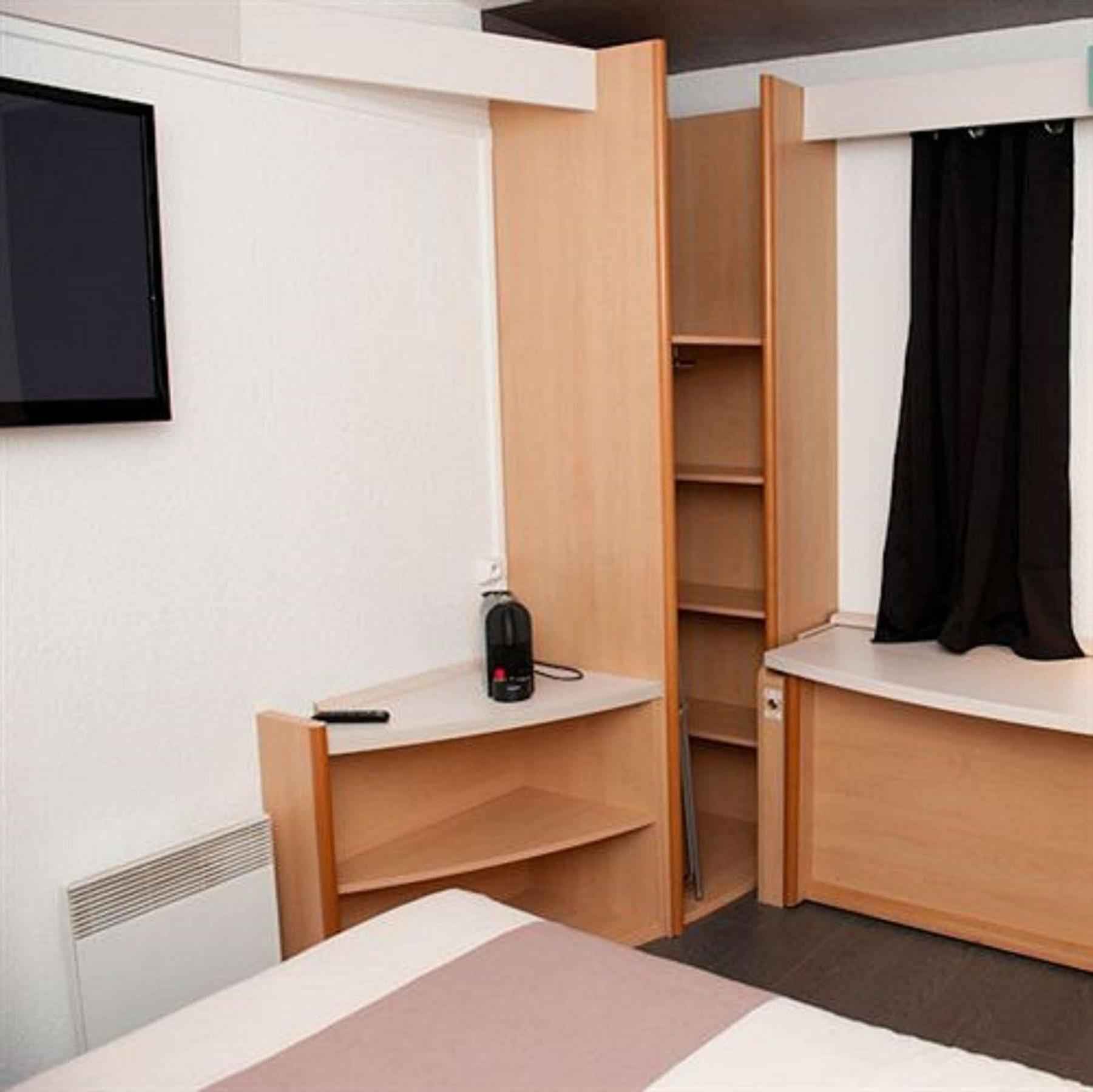 Egg Hotel Gonesse Dış mekan fotoğraf